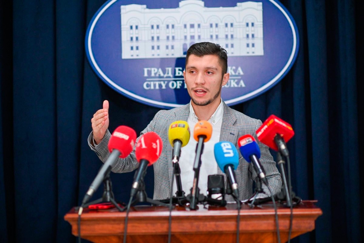 Kresojević: Vaše su kadije, izvolite i tužite, narod vidi istinu