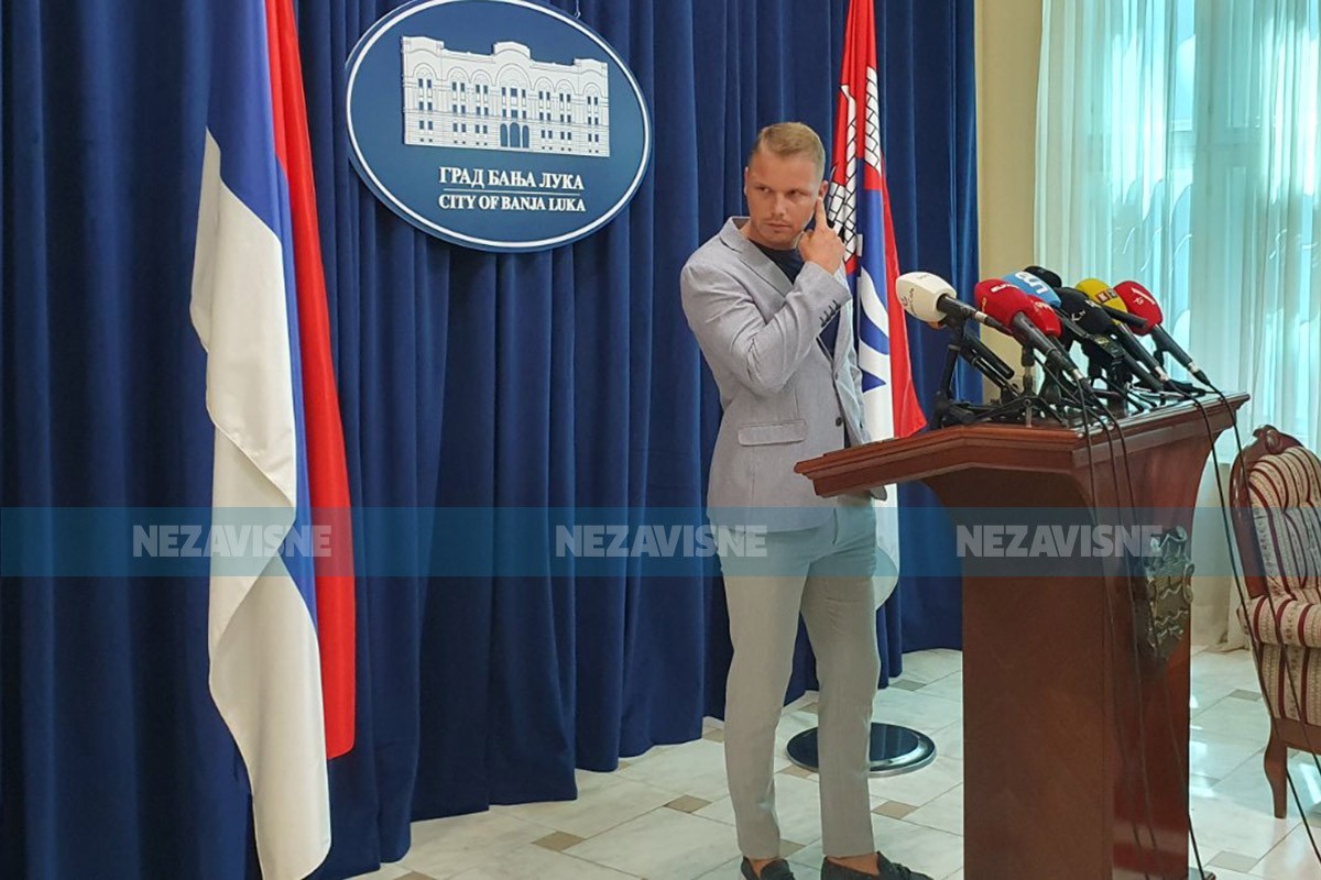 Stanivuković kritikovao odbornike, Ninković dobacivao