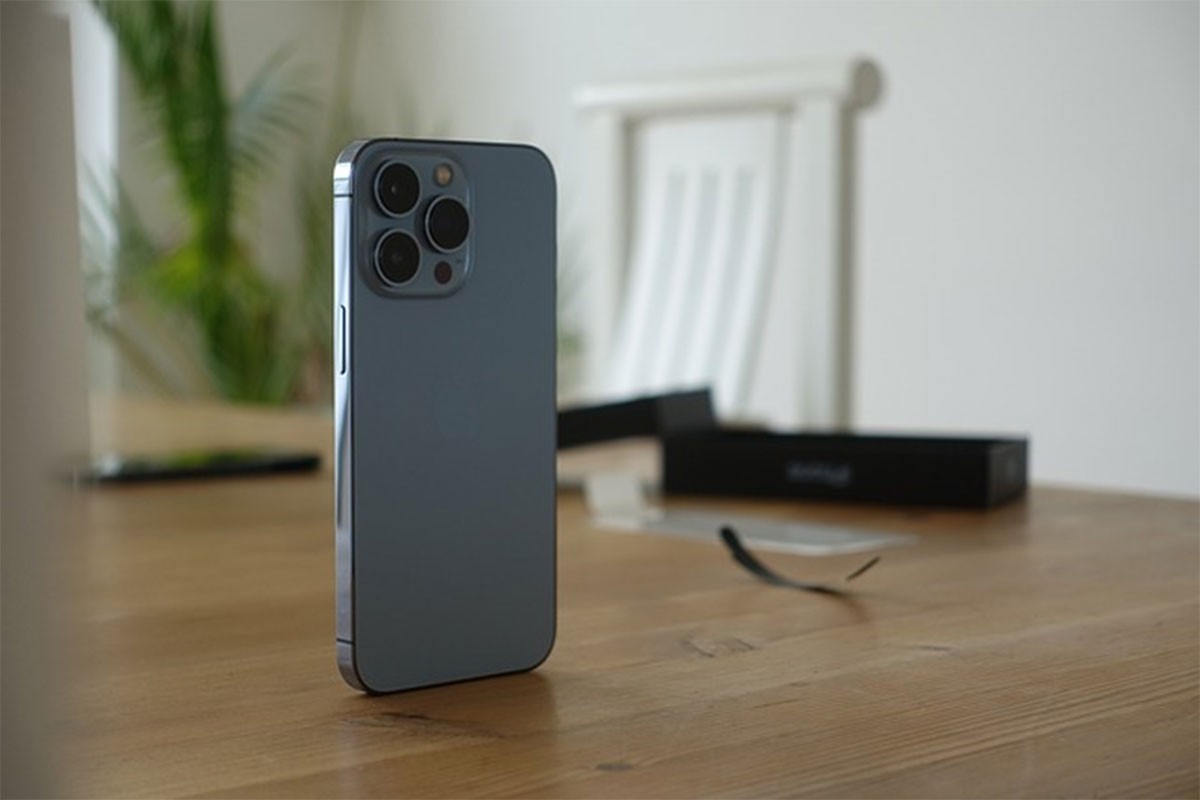 Novi iPhone dolazi s novim punjačem