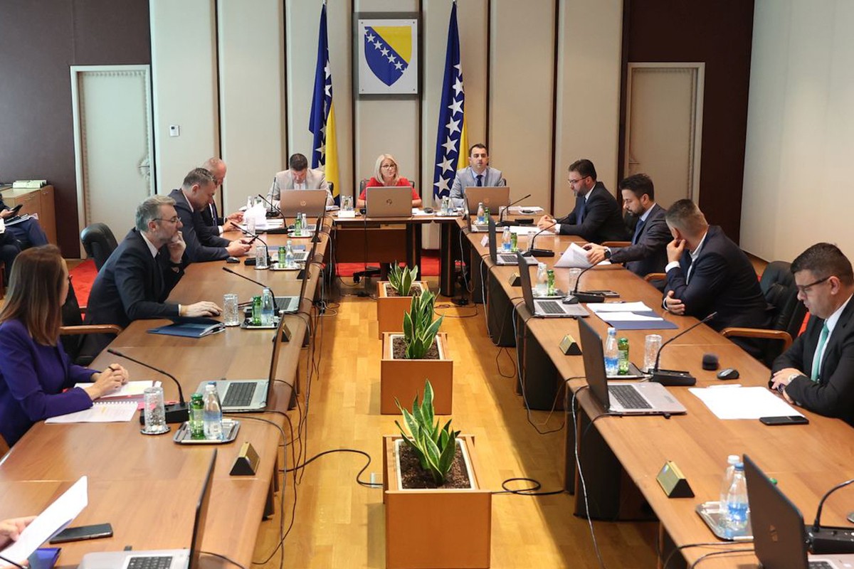 Savjet ministara BiH skinuo sa dnevnog reda zakon o sudovima