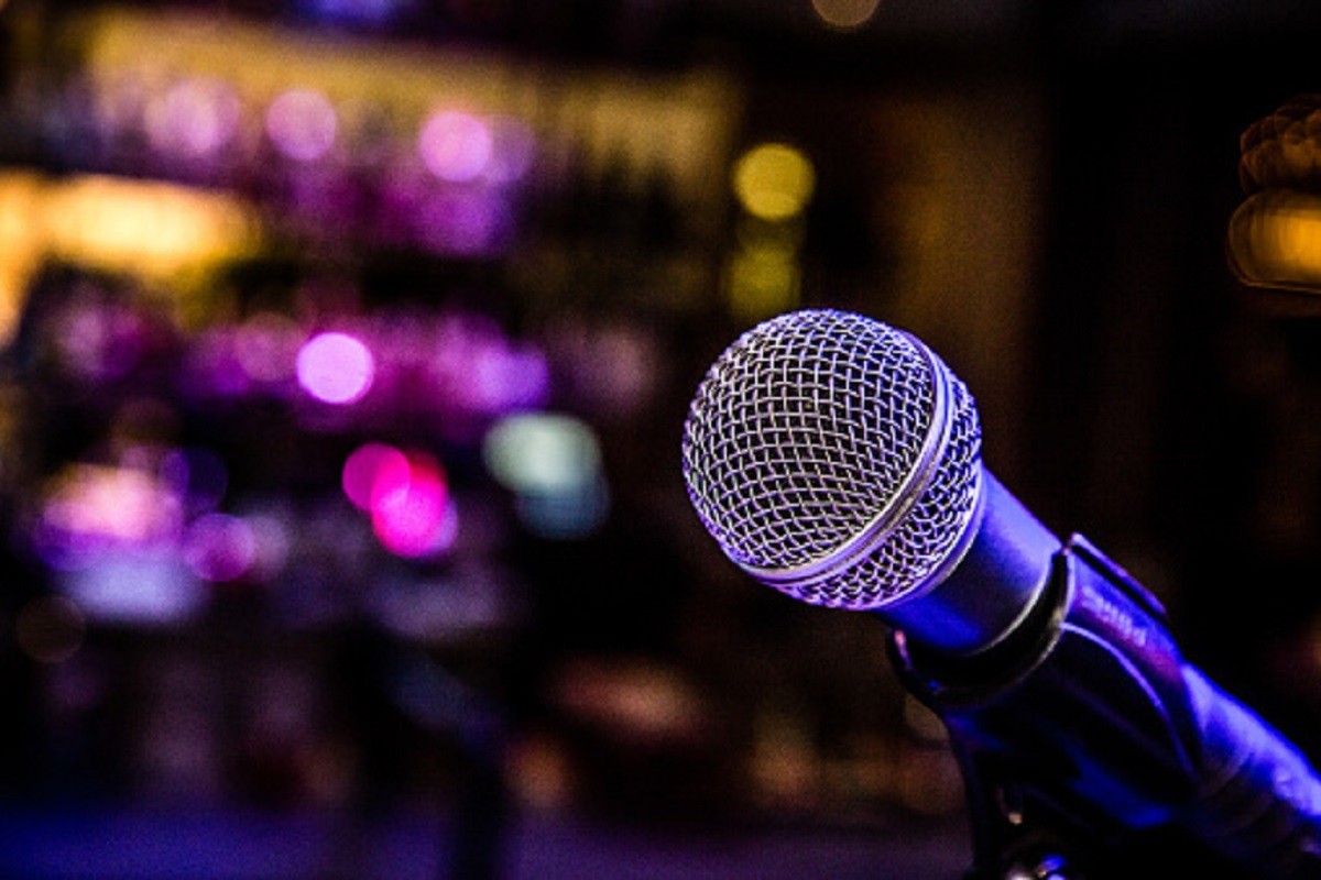 Karaoke barovi zabranjuju jednu pjesmu jer je statistički najsmrtonosnija