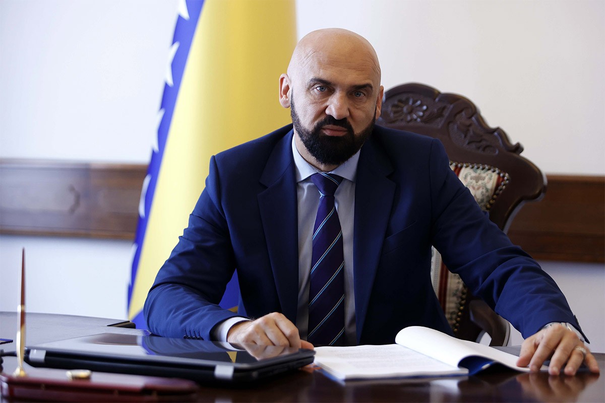 Federalni ministar čestitao policajcima koji su pronašli 300 grama droge
