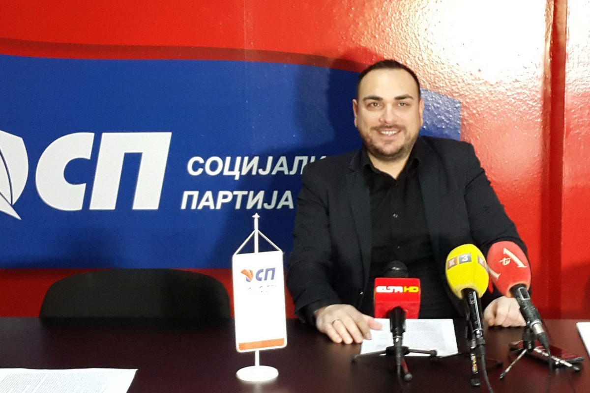 Vedran Gligorić došao na sjednicu, nije znao da je ostao bez mandata