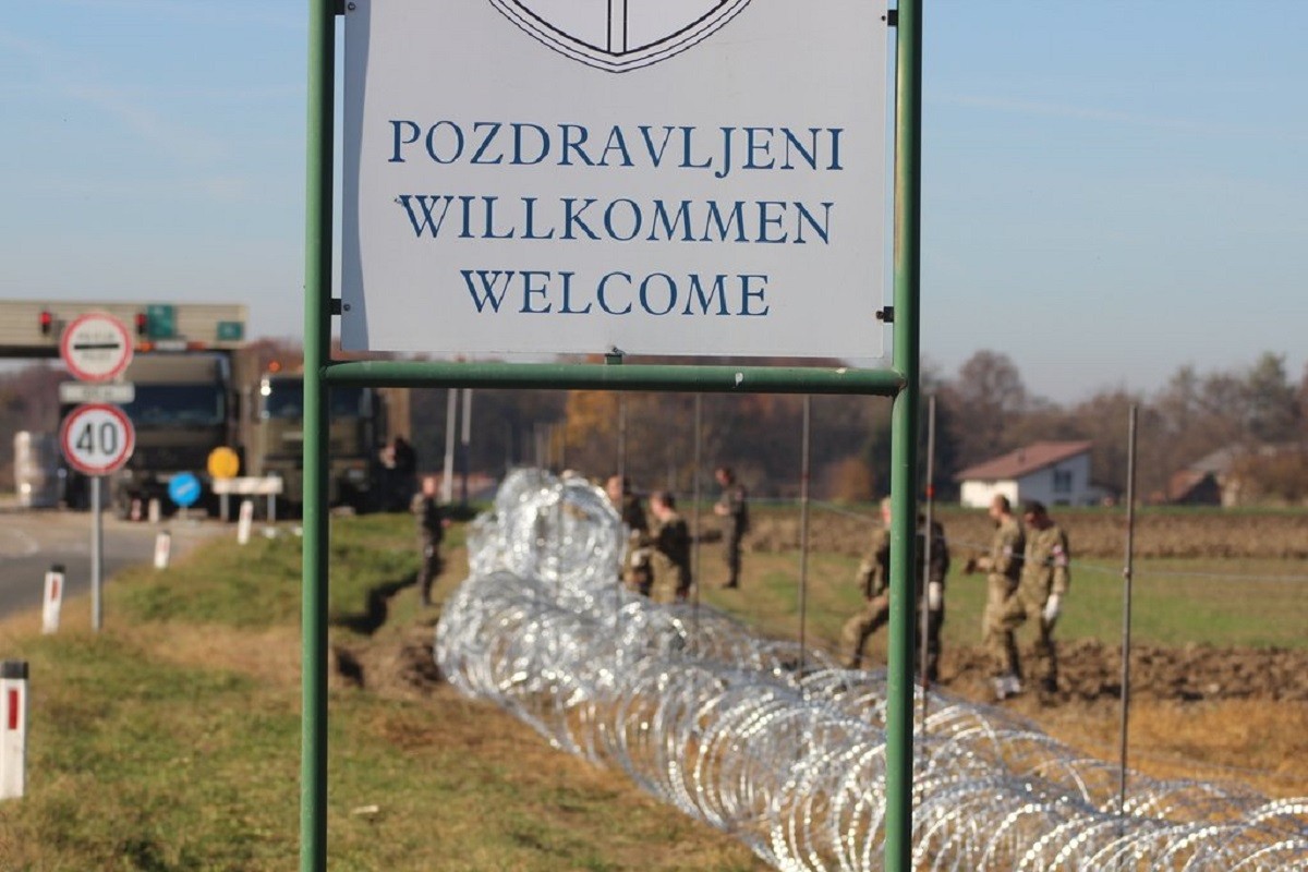 Alarmantno kod Brežica: Slovenci vraćaju veliki broj migranata