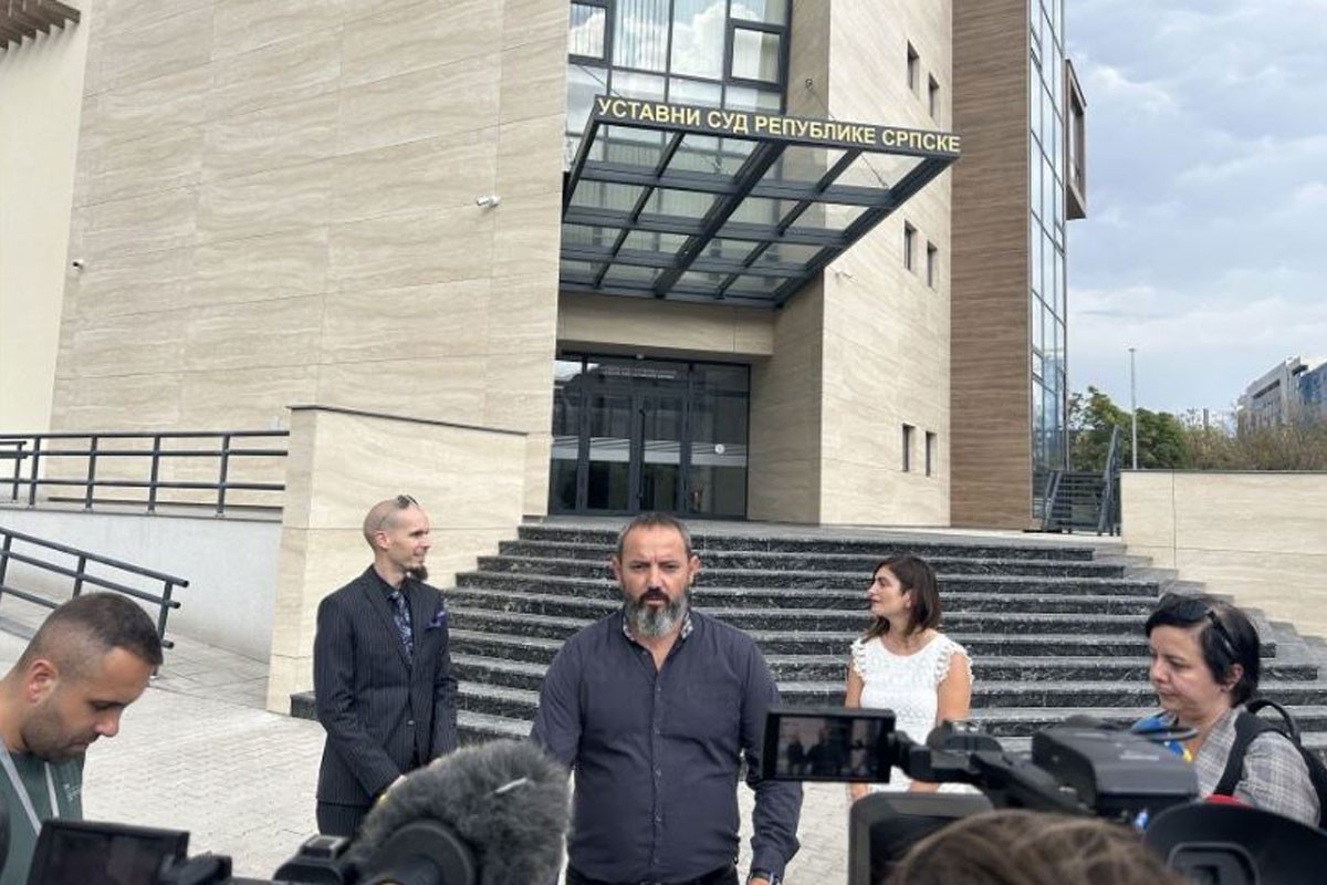 Pravnici i novinari traže ocjenu ustavnosti kriminalizacije klevete (VIDEO)