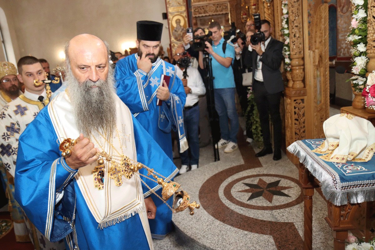 Patrijarh Porfirije služi liturgiju u Zvorniku, prva nakon 90 godina (FOTO)