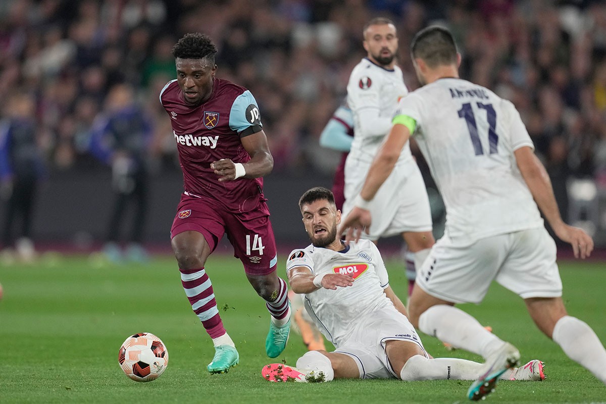 TSC protiv Engleza kao Zvezda: Senzacionalno poveli pa izgubili (VIDEO)