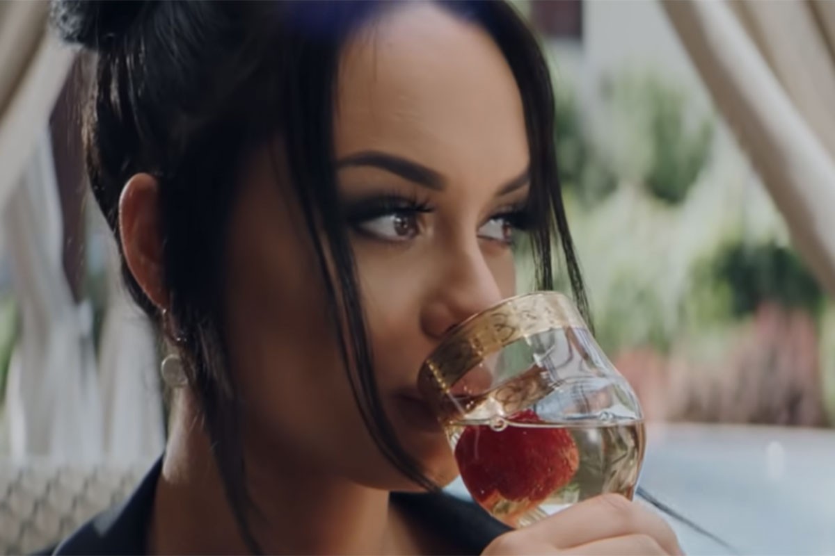"Žena od sultana" raskinula sa dečkom