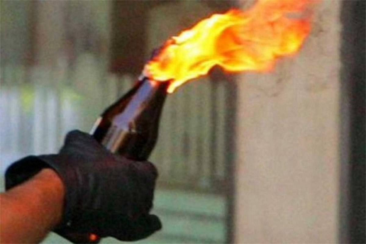 Molotovljevi kokteli bačeni na zgradu Ambasade Kube u Vašingtonu