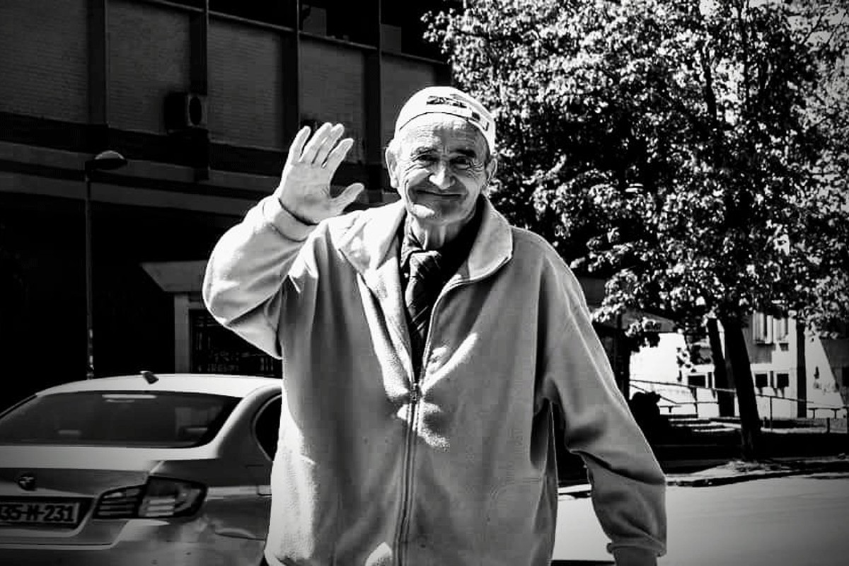 Zahvalnica Čika Ali: Posljednje dane naš otac je proveo s Vama, to nam je utjeha (FOTO)