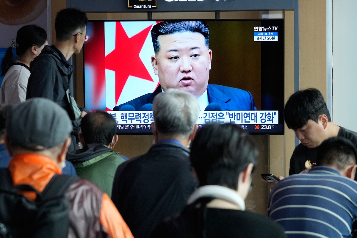 Sjeverna Koreja u ustavu ozvaničila politiku nuklearne sile