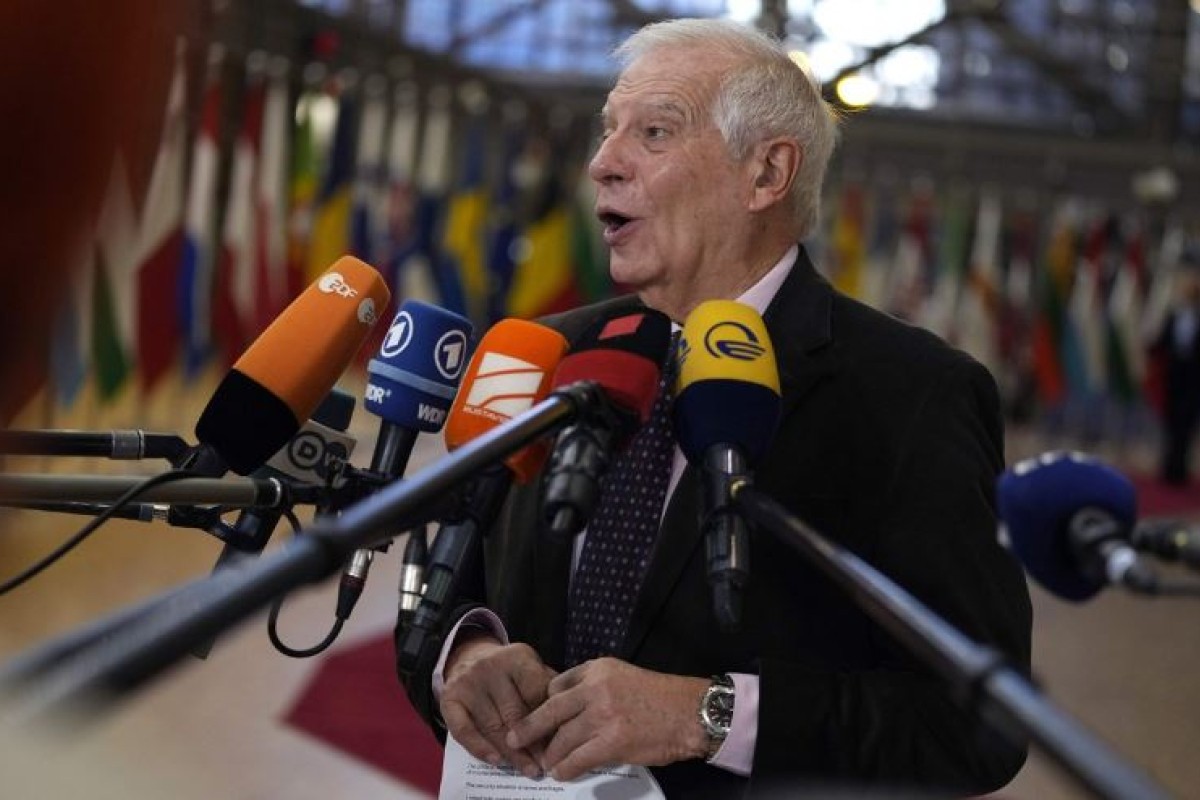 Borel: Zabrinjava gomilanje srpske vojske kod administrativne linije