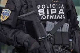 "Tragač" pretresa šest lokacija u BiH, otkrivena droga