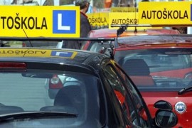 Potvrđena optužnica protiv instruktorke u auto-školi