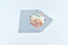 Svadbene muke: Koliko novca ubaciti u kovertu?