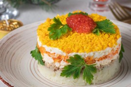 Mimoza salata je neizostavni dio bogate trpeze