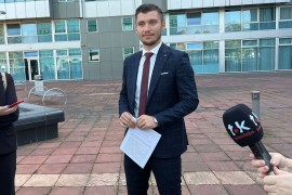 Kresojević: Odbornici biraju tačke kao po švedskom stolu