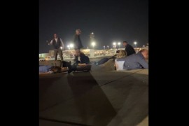 Evakuisan avion Olafa Šolca u Tel Avivu (VIDEO)