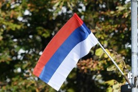 Sa groblja ukradena zastava Srpske, policija je pronašla