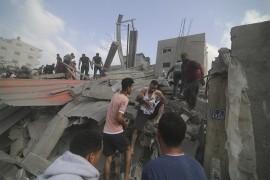 Izrael i SAD upozorili Hezbolah, Gaza zasuta lecima