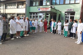 Ljekari u USK štrajkom ukazali na nepravedne razlike u platama