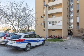 Osumnjičena da je lažno prijavila da su je pretukla dva muškarca dok ...