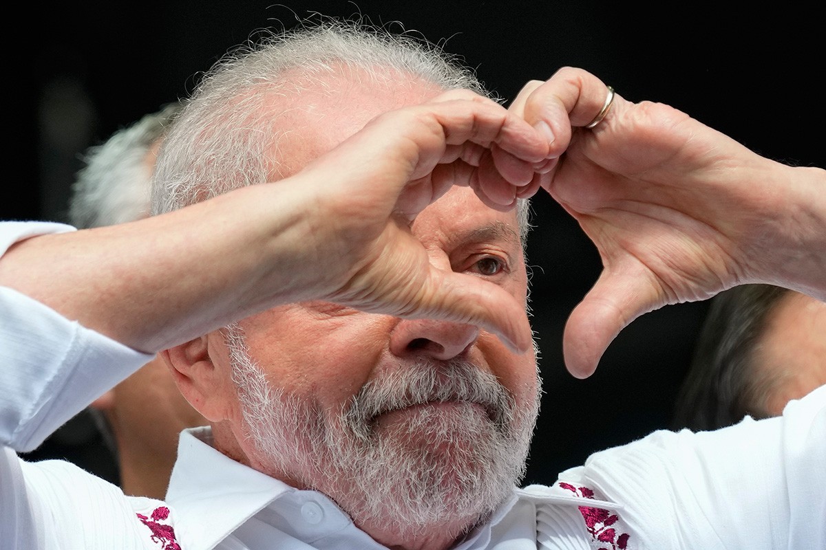 Lula stabilno nakon operacije kuka
