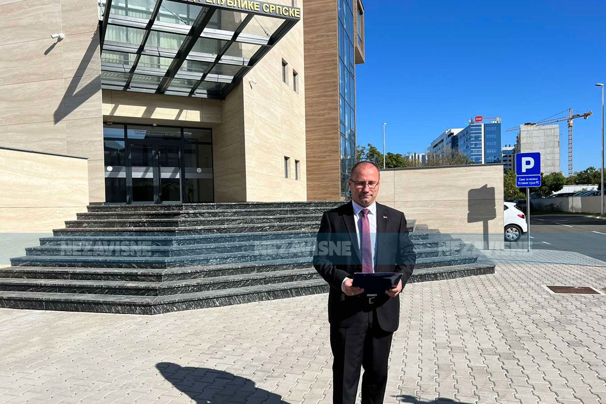 Bosančić zatražio ocjenu ustavnosti o poskupljenju parkinga u Banjaluci