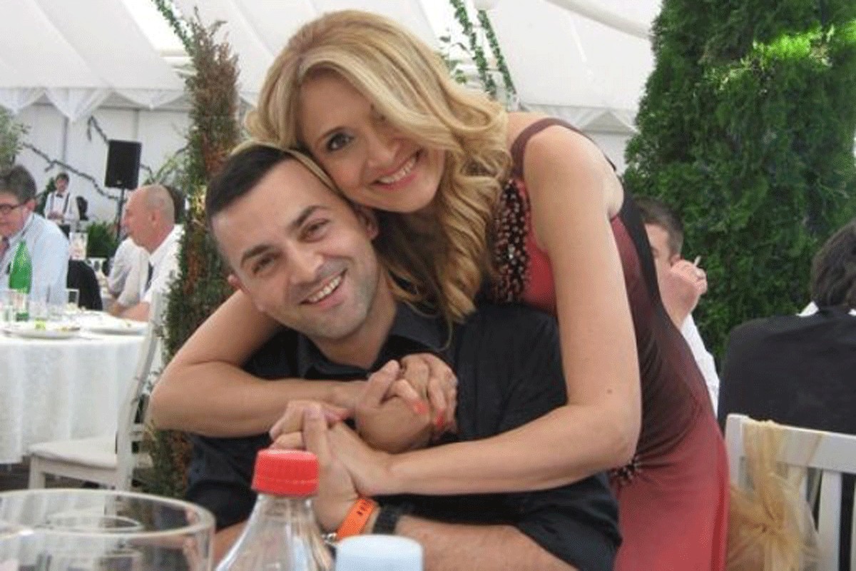 Voditeljka na četu upoznala grofa pa postala grofica