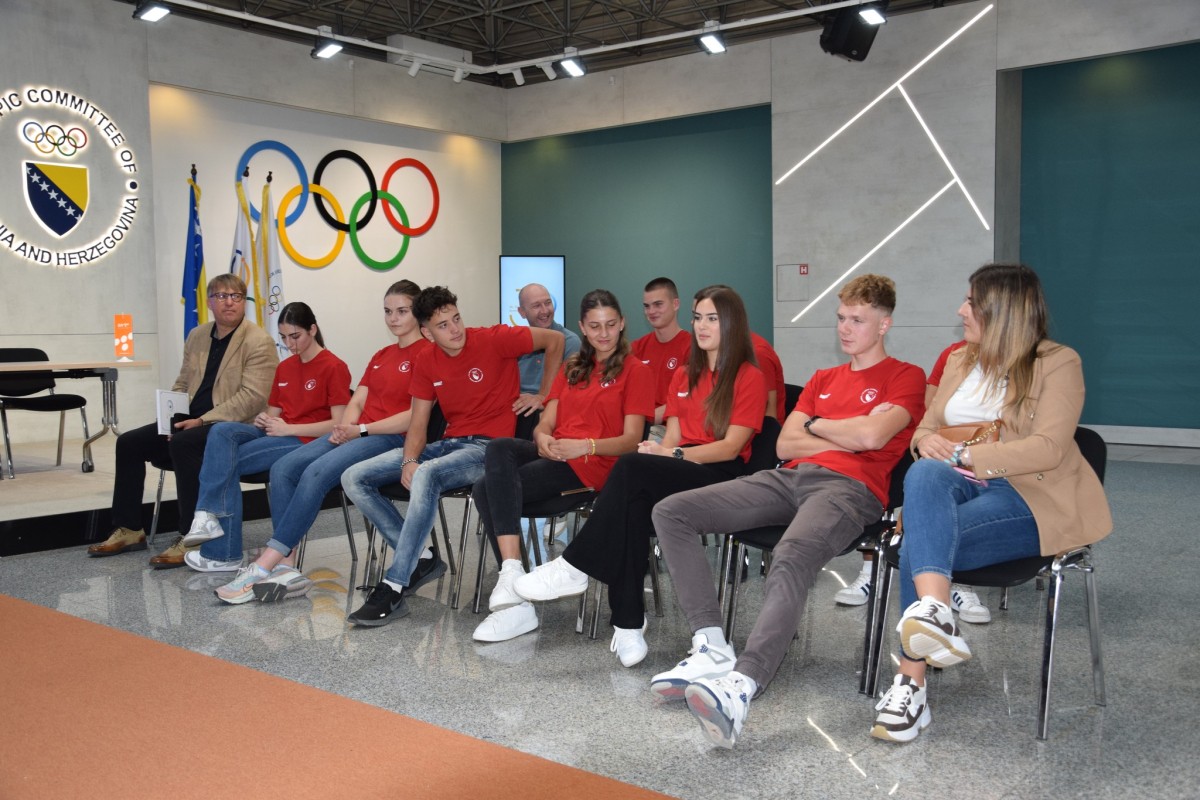 OK BiH osigurao stipendije mladim sportistima