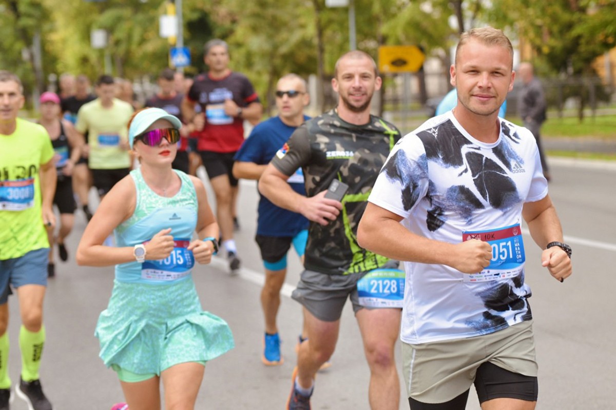 Počeo treći Banjalučki maraton: Učesnik trke gradonačelnik