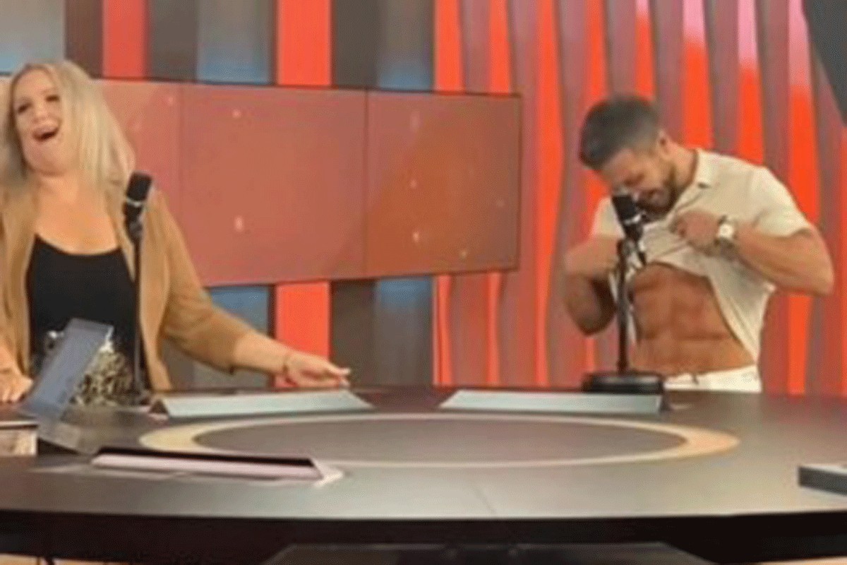 Saša Kovačević pokazao trbušnjake, voditeljka vrisnula: Tijelo mi gori (VIDEO)