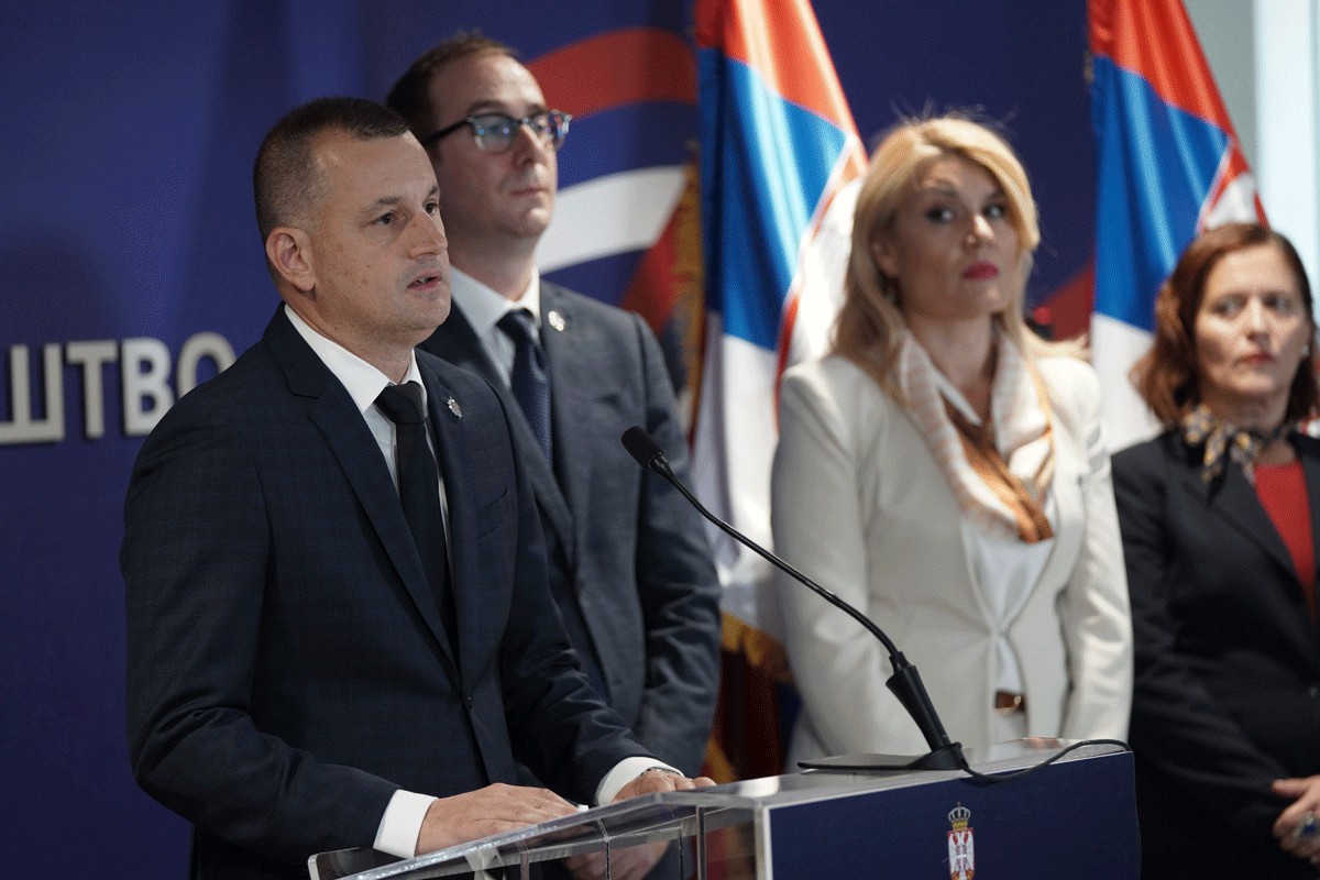 Detalji optužnice protiv oca dječaka-ubice: Godinu dana učio sina pucati