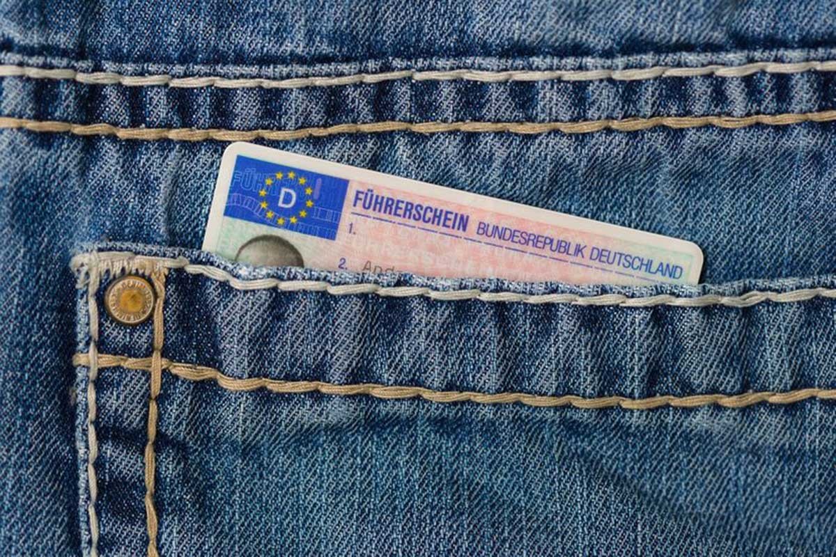U EU mijenjaju vozačke dozvole, uvode B plus kategoriju