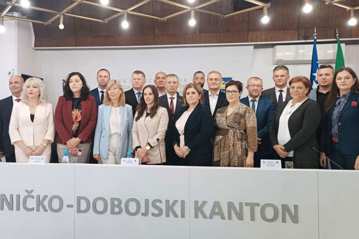 Pala Vlada Zeničko-dobojskog kantona