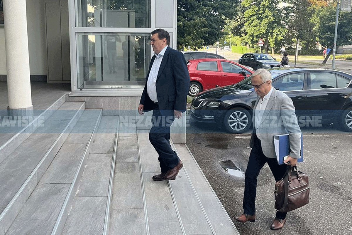 Suđenje Obrenu Petroviću: Vatrogasci u Doboju tokom poplava imali samo jedan čamac