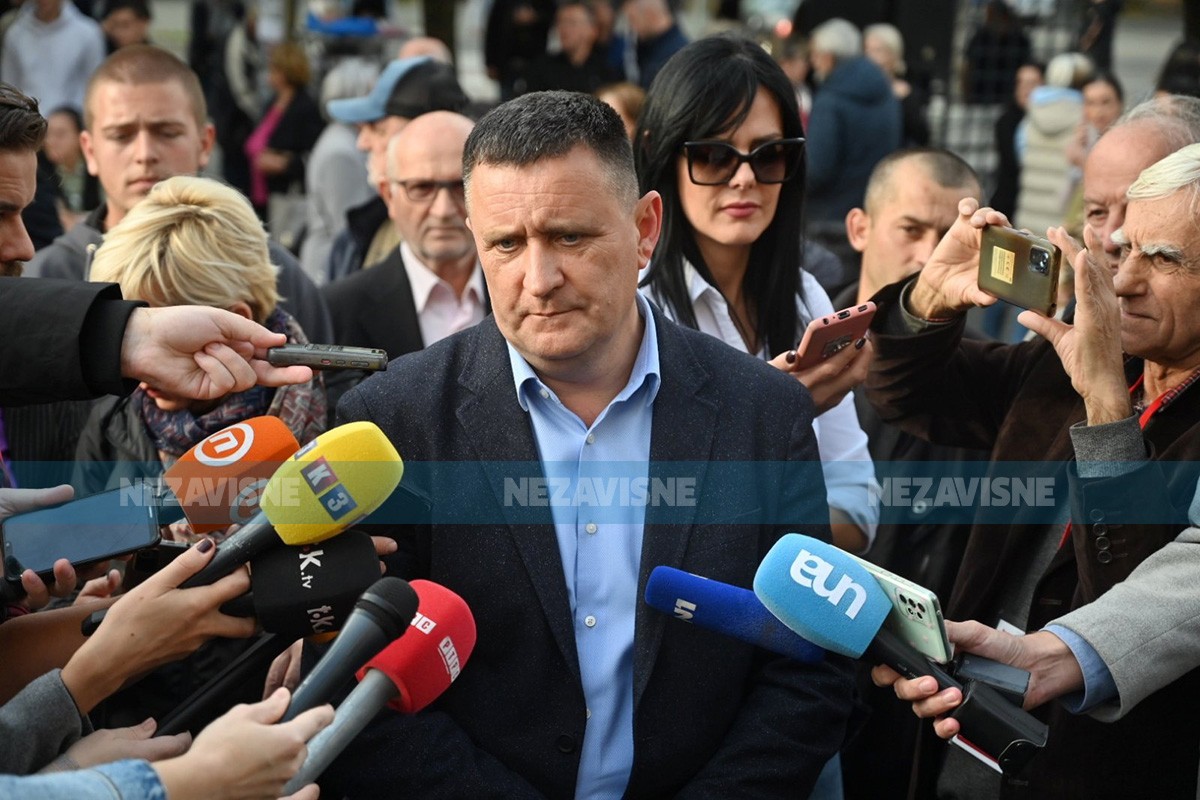 Protest medicinara i pacijenata: Stanivukovićeve izjave mogle dovesti do katastrofe (VIDEO)