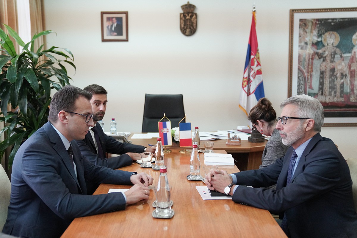 Petković: Put ka smirivanju tenzija vodi preko Prištine