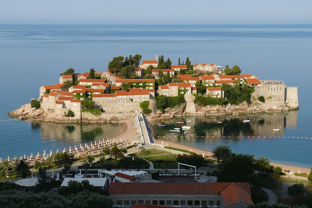 Rebalans budžeta u Budvi: Za plate čak devet miliona evra