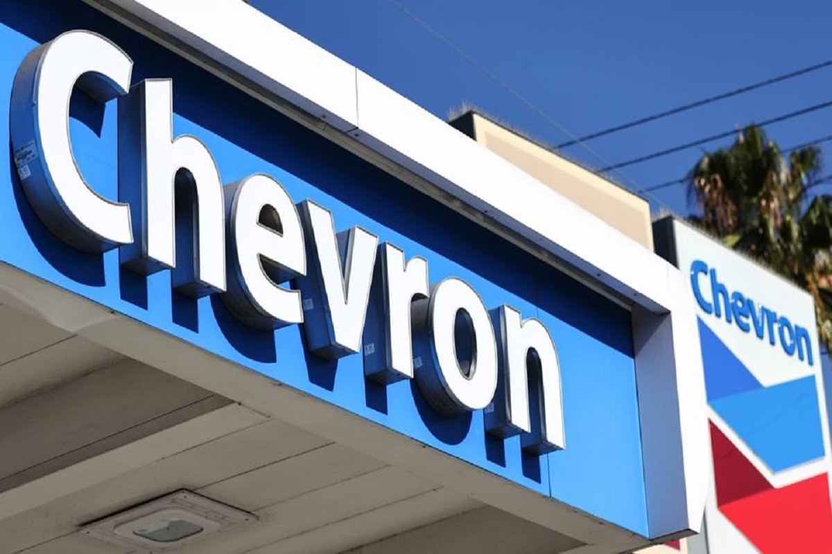 "Chevron" kreće u preuzimanje "Hessa"