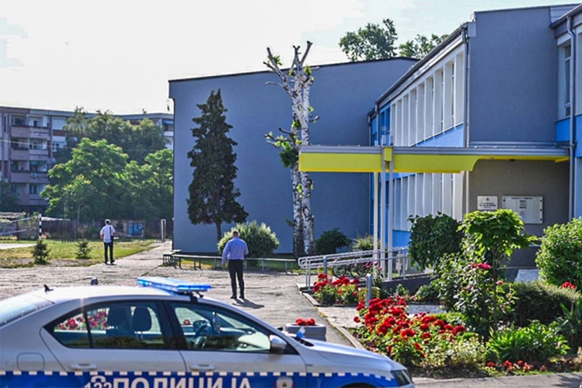 Poznato u kakvom je stanju nastavnica koju je kamenom povrijedio učenik