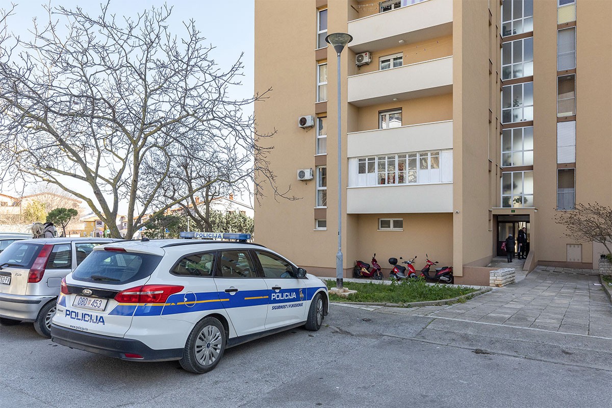 Osumnjičena da je lažno prijavila da su je pretukla dva muškarca dok je išla na posao