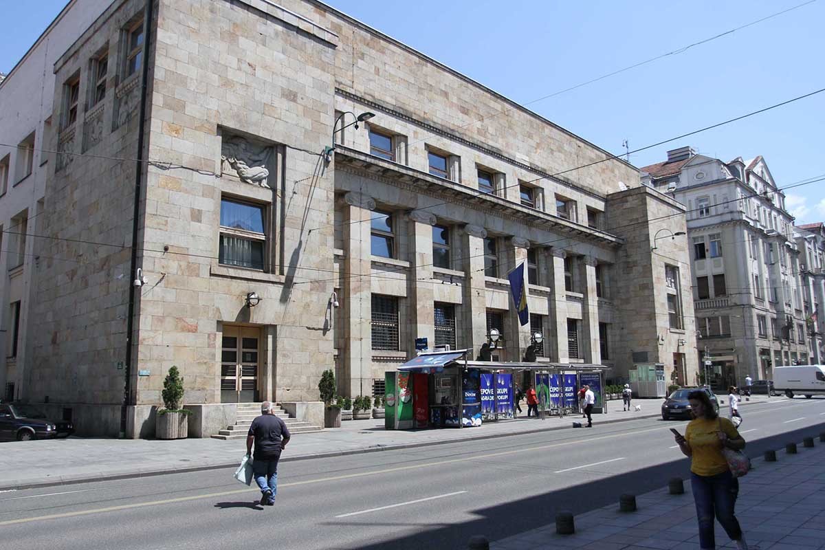 CB BiH bez znanja UO traži zemljište za gradnju zgrade