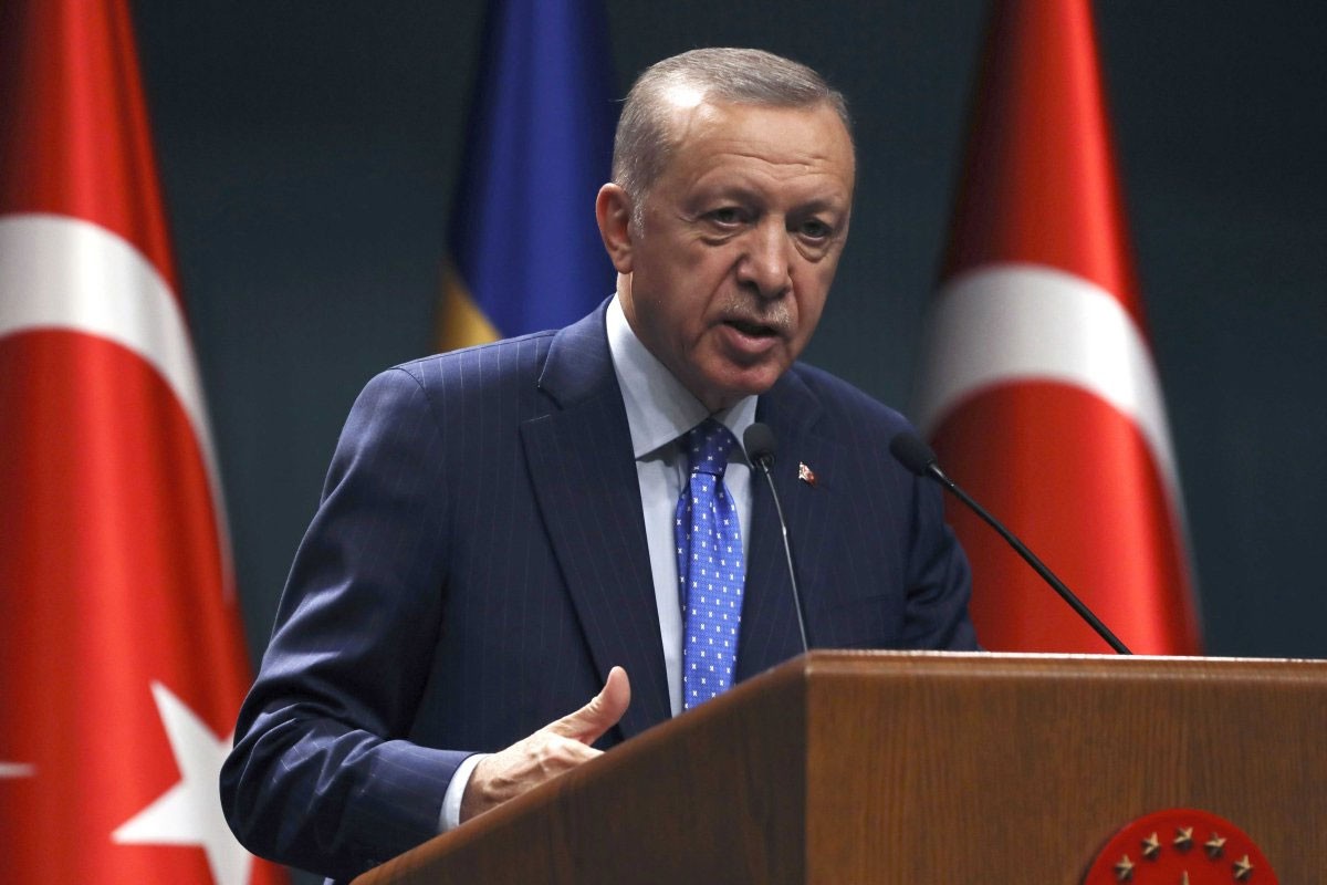 Erdogan: Okončajte stanje ludila