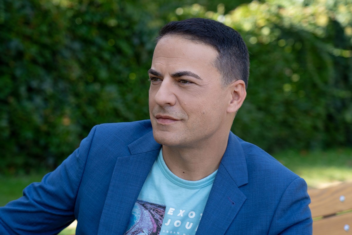 Adrian de Vrgna: Aleksandra Prijović mi je poslala poziv koji se ne odbija (VIDEO)