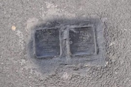 Vandali oštetili spomenik žrtvama Aušvica u Rimu