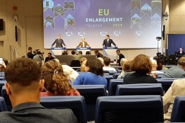 Fon der Lajen o napretku BiH: Republika Srpska donijela protivustavne ...