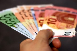 Podnesena prijava za zelenašenje: Pozajmio mu 1.100 evra pa ga ...