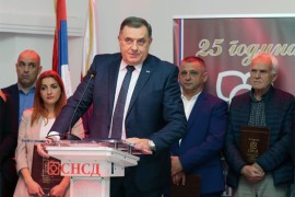 Dodik: Usvajanje budžeta u decembru, neće biti restrikcija na plate i ...