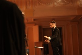 "Iz života u život": Koncert dirigenta i kompozitora Sergeja Vanjina ...